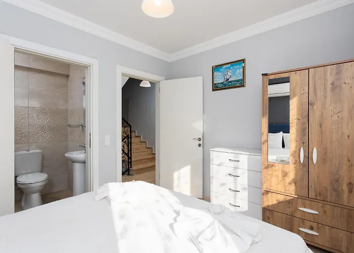 Kaya 1 * Дальян